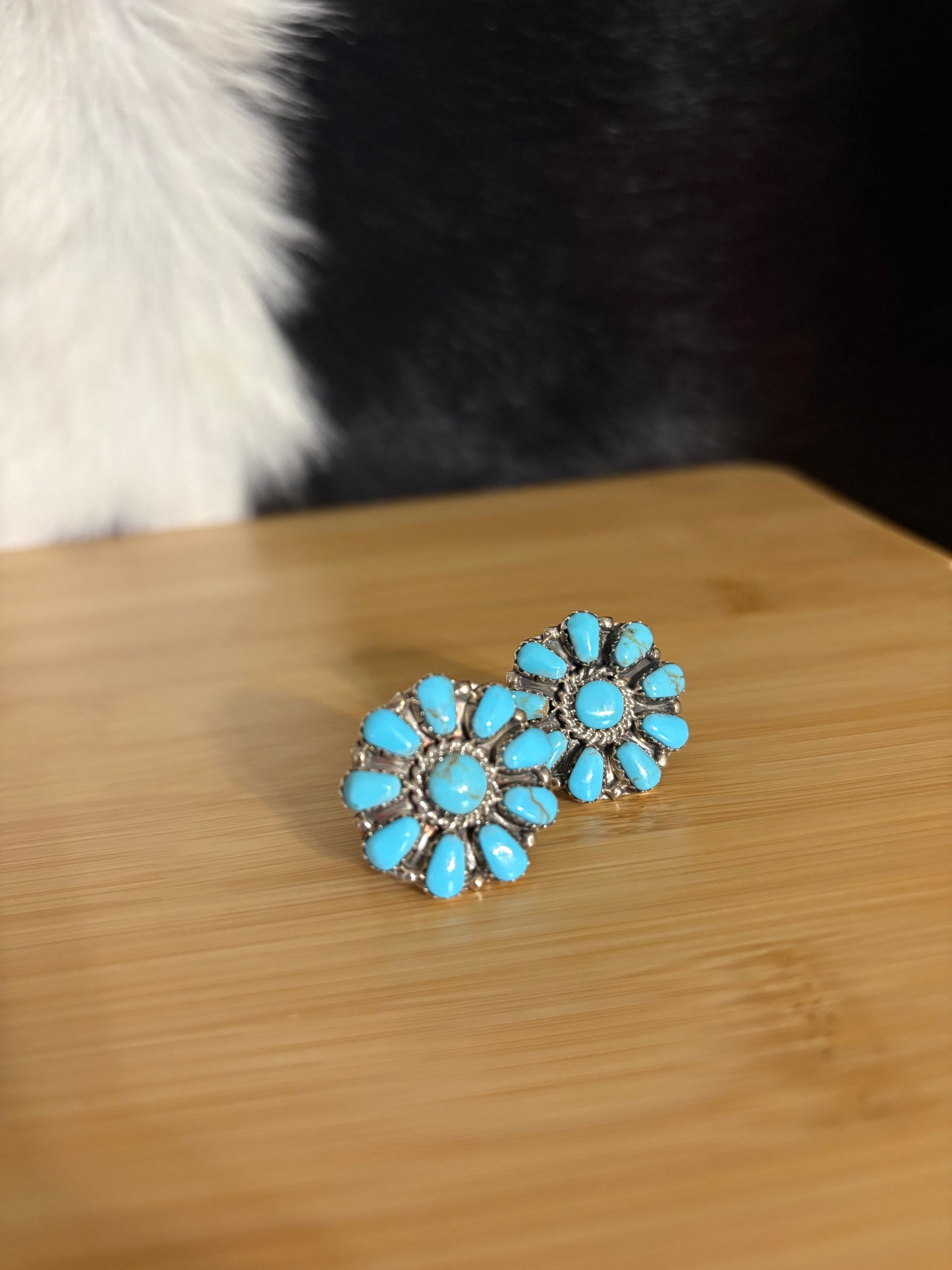 Flower Cluster Ring