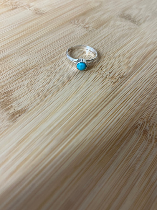 Single Stone Blue Turquoise Ring