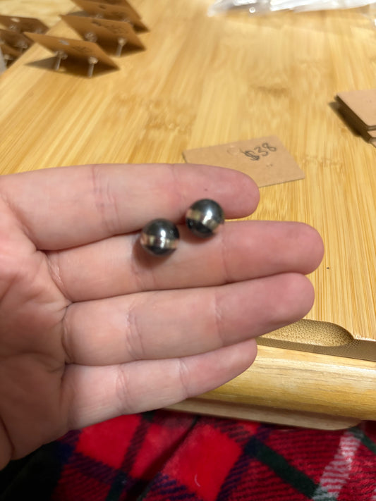 New 10mm Navajo Studs